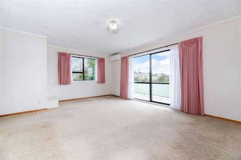 Photo of property in 23 Glen Road, Ranui, Auckland, 0612