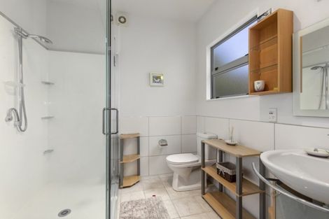 Photo of property in 205 Muritai Road, Eastbourne, Lower Hutt, 5013