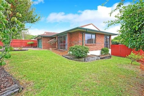 Photo of property in 2/5 Fieldstone Court, Northpark, Auckland, 2013