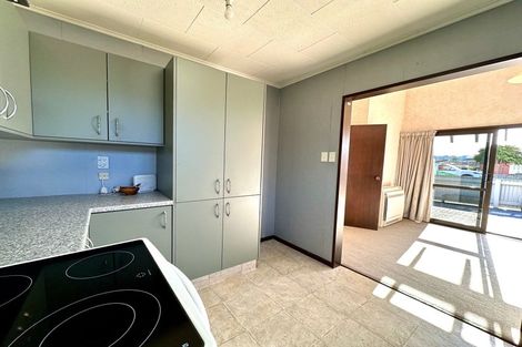 Photo of property in 22 Essex Street, Balclutha, 9230