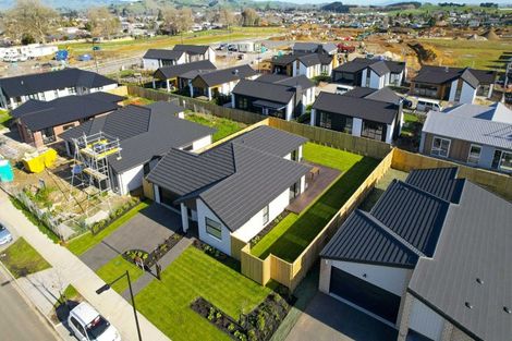 Photo of property in 27 Lockerbie Street, Morrinsville, 3300