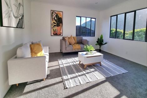 Photo of property in 108a Ashton Fitchett Drive, Brooklyn, Wellington, 6021