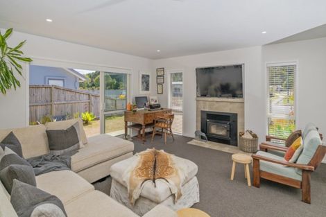 Photo of property in 346 Cook Drive, Whitianga, 3510