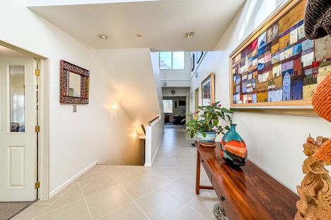 Photo of property in 2/3 Oban Road, Browns Bay, Auckland, 0630