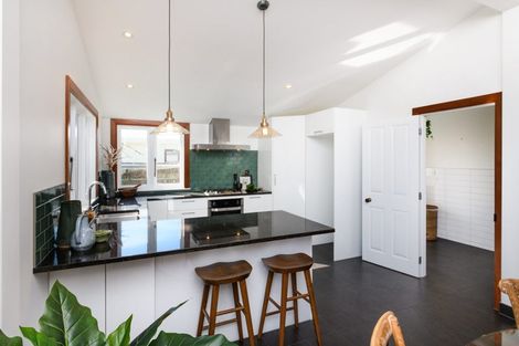 Photo of property in 17 Millar Street, Terrace End, Palmerston North, 4410