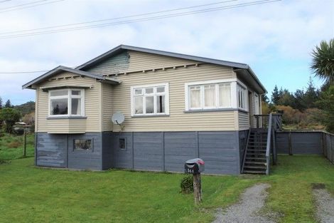Photo of property in 344 Main Road, Kaiata, Greymouth, 7805