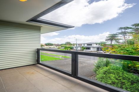 Photo of property in 8/2 Armoy Drive, East Tamaki, Auckland, 2016