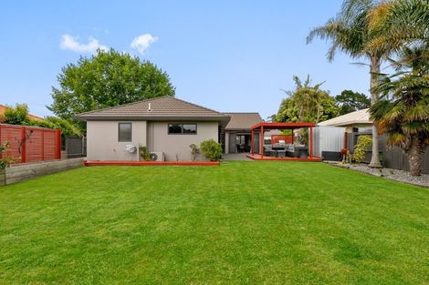 Photo of property in 6 Stableford Drive, Pyes Pa, Tauranga, 3112