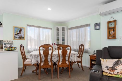 Photo of property in 25 Village Park Drive, Welcome Bay, Tauranga, 3112