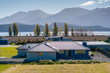 Photo of property in 11 Breaksea Street, Te Anau, 9600