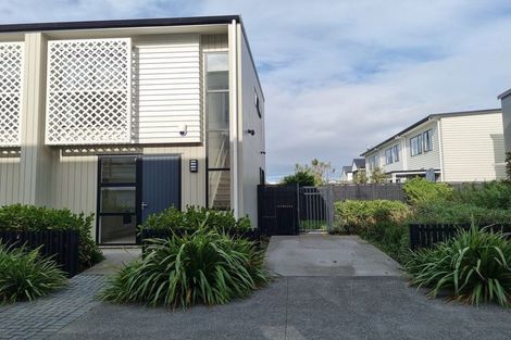 Photo of property in 24 Sacred Kingfisher Road, Hobsonville, Auckland, 0616