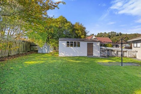 Photo of property in 17 Topaz Street, Birchville, Upper Hutt, 5018