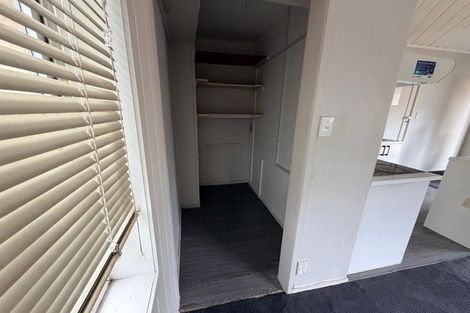 Photo of property in 68 Woodside Road, Massey, Auckland, 0614