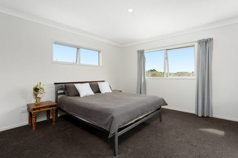 Photo of property in 16 Antrim Glade, Welcome Bay, Tauranga, 3175