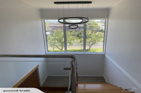 Photo of property in 49 Mayfair Crescent, Mairangi Bay, Auckland, 0630