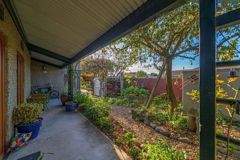 Photo of property in 1 Strachan Way, Highbury, Palmerston North, 4412