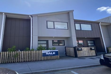 Photo of property in 7 Eileen Newey Place, Henderson, Auckland, 0612