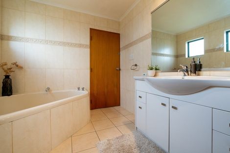 Photo of property in 31c The Esplanade, Westshore, Napier, 4110