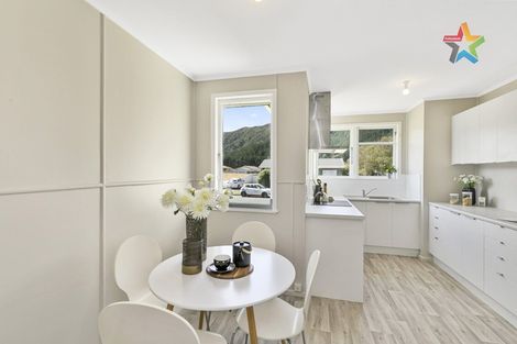 Photo of property in 17 Grimsby Grove, Wainuiomata, Lower Hutt, 5014