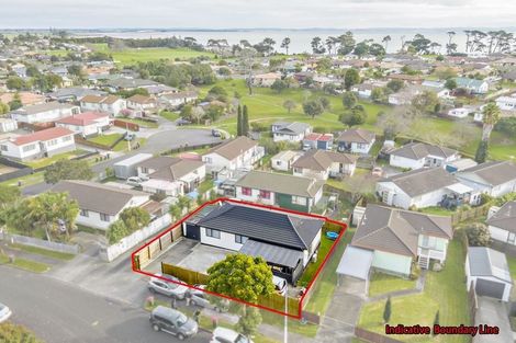 Photo of property in 1/12 Silver Creek Road, Weymouth, Auckland, 2103