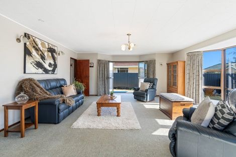 Photo of property in 41 Severn Street, Green Island, Dunedin, 9018