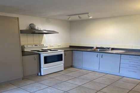 Photo of property in 79 Queenstown Road, Onehunga, Auckland, 1061