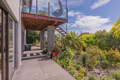 Photo of property in 227 Cannon Hill Crescent, Mount Pleasant, Christchurch, 8081