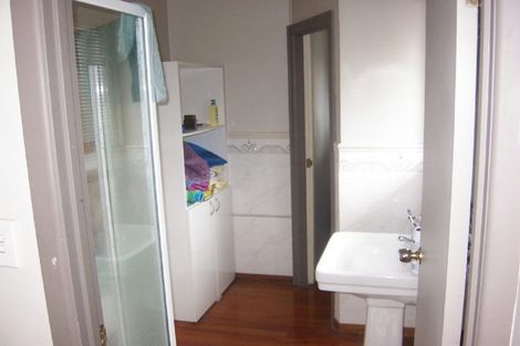 Photo of property in 1615 Great North Road, Waterview, Auckland, 1026