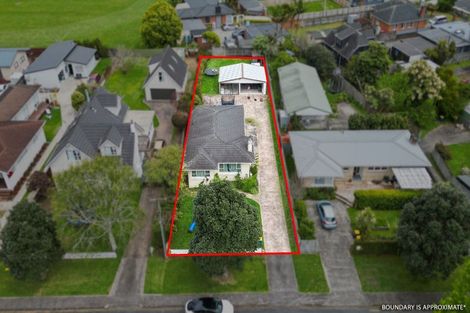 Photo of property in 20 Peachgrove Road, Te Atatu Peninsula, Auckland, 0610