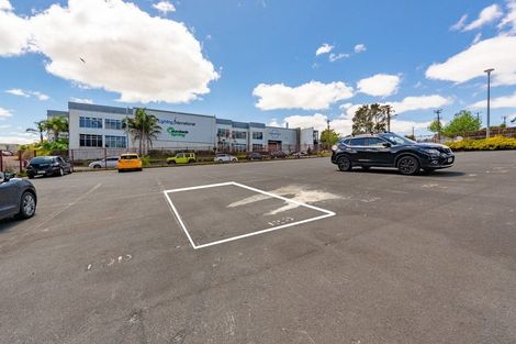 Photo of property in 12d/30 Westward Ho, Glen Eden, Auckland, 0602