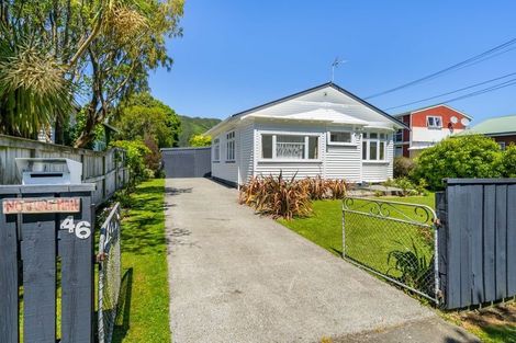 Photo of property in 46 Cambridge Terrace, Waiwhetu, Lower Hutt, 5010