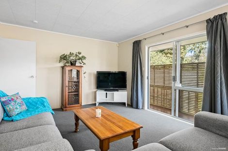 Photo of property in 5 Malibu Grove, Bayview, Auckland, 0629