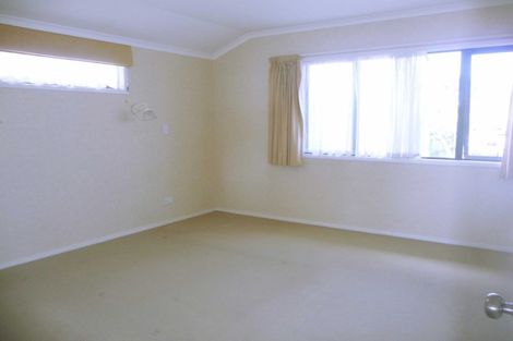 Photo of property in 7 Autere Street Strandon New Plymouth District