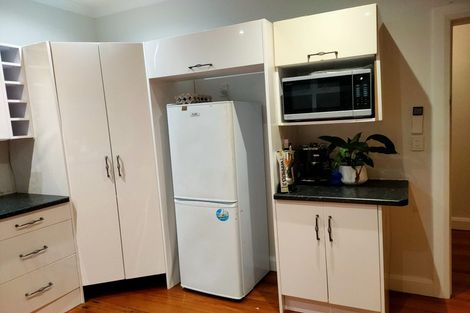 Photo of property in 8 Plunket Avenue, Petone, Lower Hutt, 5012