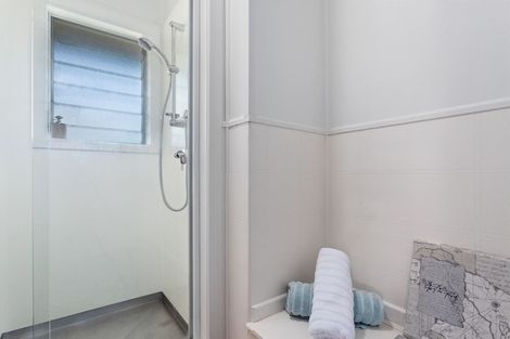 Photo of property in 28 Bridge Street, Edgecumbe, 3120