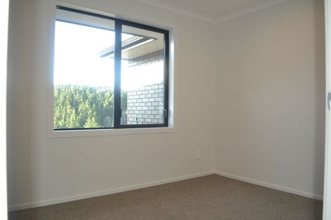 Photo of property in 48 Schooner Drive, Whitby, Porirua, 5024