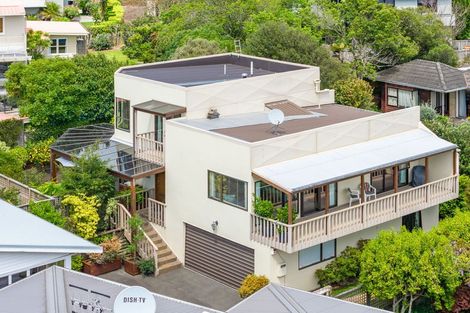 Photo of property in 135a Lake Crescent, Hamilton Lake, Hamilton, 3204