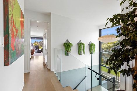 Photo of property in 3a William Bayes Place, Red Beach, 0932