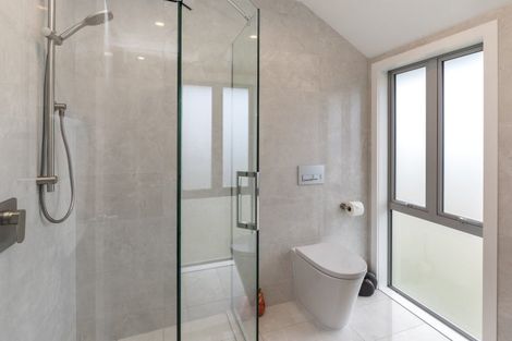 Photo of property in 18 Millpond Place, Parklands, Christchurch, 8083