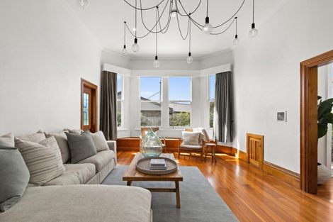 Photo of property in 49 Te Aute Road, Havelock North, 4130