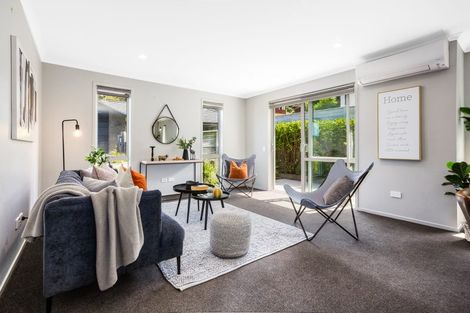 Photo of property in 34 Mooring Close, Whitby, Porirua, 5024