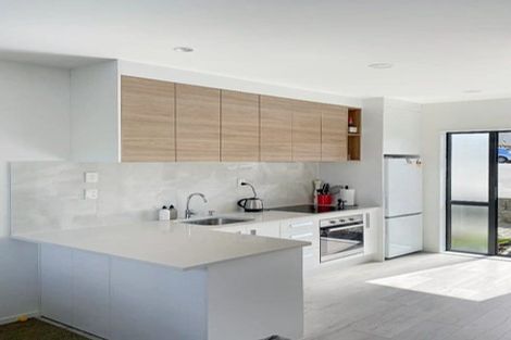 Photo of property in 134e Tiriwa Drive, Massey, Auckland, 0614