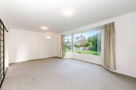 Photo of property in 9 Lesley Grove, Waikanae, 5036