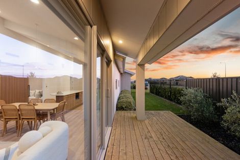 Photo of property in 13 Finstock Way, Rolleston, 7614