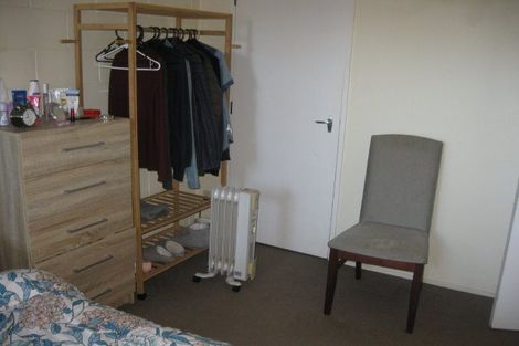 Photo of property in 2/219 Grant Road, Thorndon, Wellington, 6011