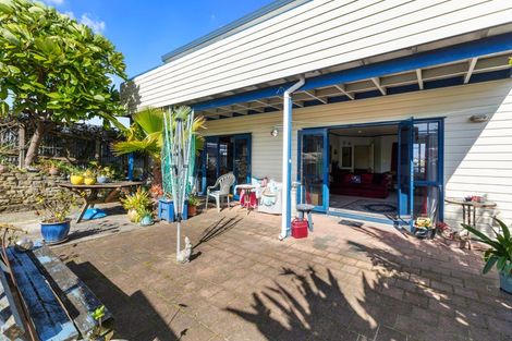 Photo of property in 83 Simpson Road, Papamoa Beach, Papamoa, 3118