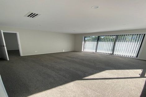 Photo of property in 33a View Road, Campbells Bay, Auckland, 0630
