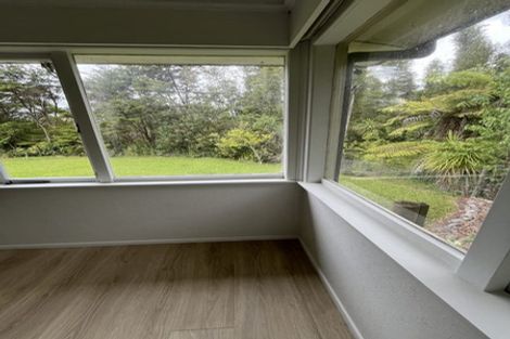 Photo of property in 1/195 Godley Road, Titirangi, Auckland, 0604