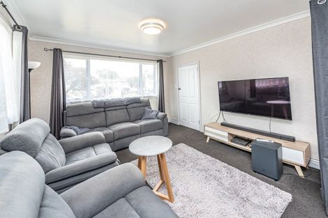 Photo of property in 87 Carlton Avenue, Tawhero, Whanganui, 4501