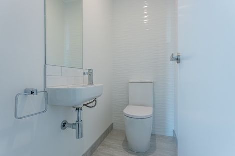 Photo of property in 17/1 Scott Road, Hobsonville, Auckland, 0616